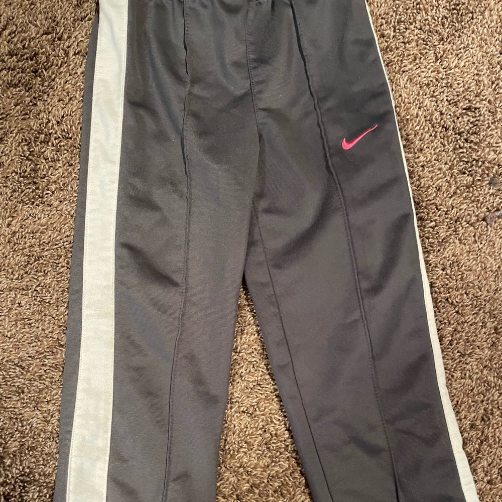 Nike girls pants size 4